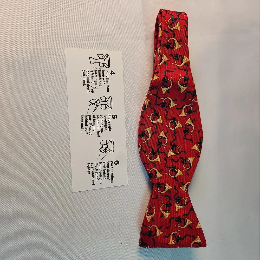 NIB Vintage Alynn USA Silk Cummerbund Bow Tie Set French Horn Music Red Tuxedo